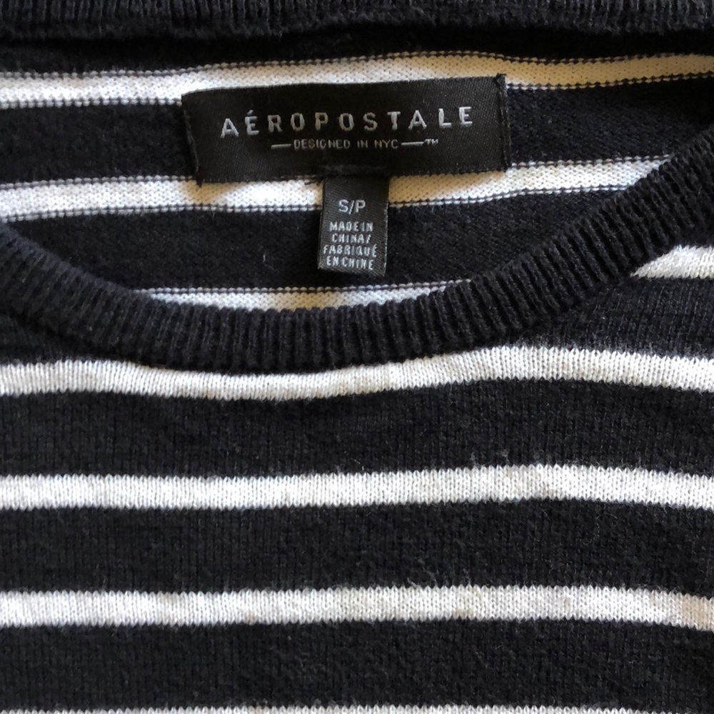 Sweater - Picture 6 of 6